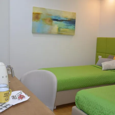 A בית הארחה 4*